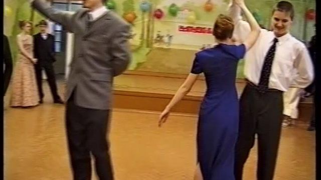 Выпуск 2001 школа № 1.Класс 11 А