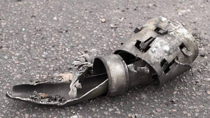 В Севастополе обломки сбитого БПЛА попали в маршрутный автобус