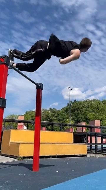 хорошо выполнил.mp4