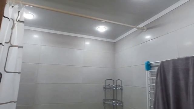 Продается светлая и тёплая однокомнатная квартира со свежим косметическим ремонтом.