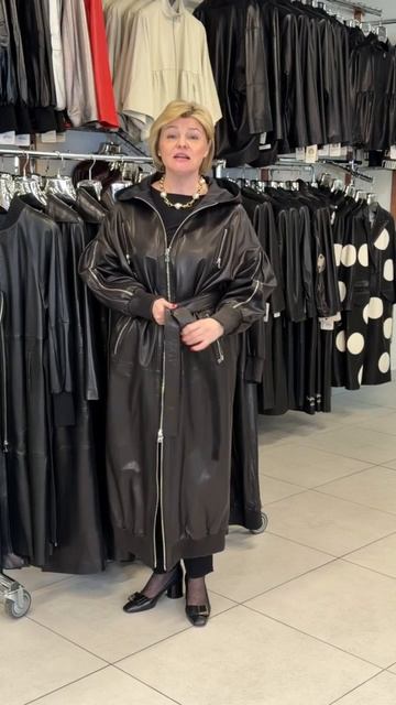 ПЛАЩ ИЗ ИТАЛЬЯНСКОЙ КОЖИ ПЛОНЖЕ  89900