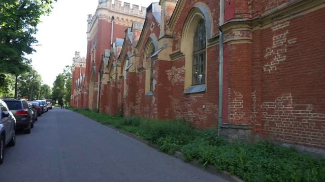 Конюшня в Петергофе