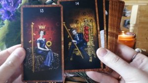 Обзор Танцы в темноте таро