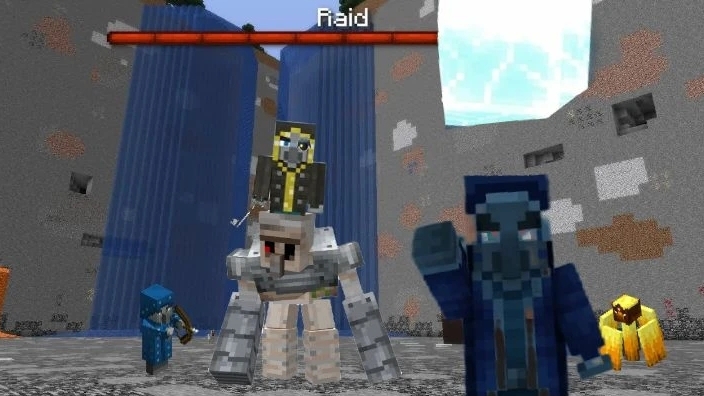 Minecraft | Banned raid on My Village vs Huge Robot