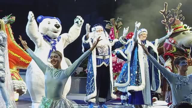 Новогоднее шоу в SeaWorld Абу-Даби. Красиво и незабываемо!