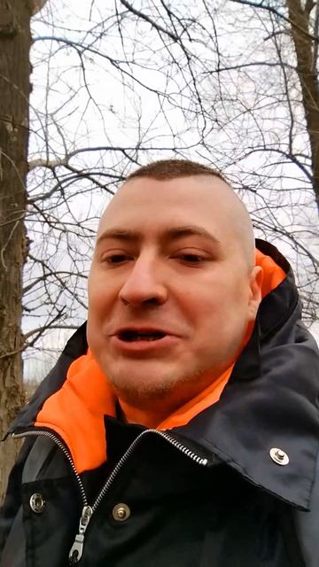 Навестил Собачку Хаски иду с Работы