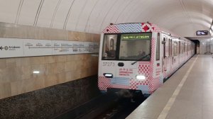 Метро Москвы | Столица России | Подборка станций и поезд метрополитена в Москве