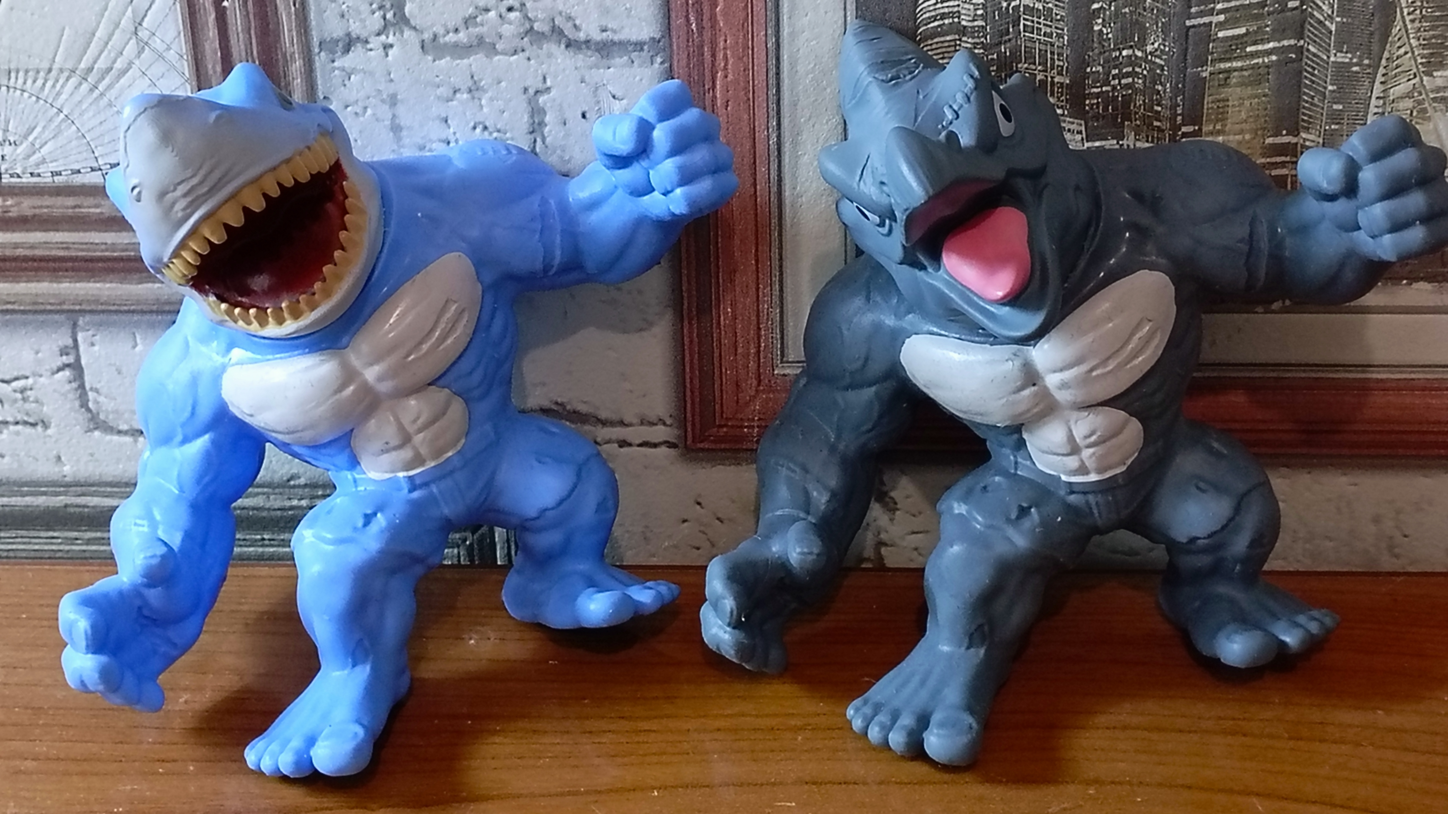 Обзор игрушек монстров.