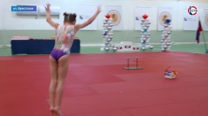 В Севастополе прошли соревнования по спортивной акробатике среди детей