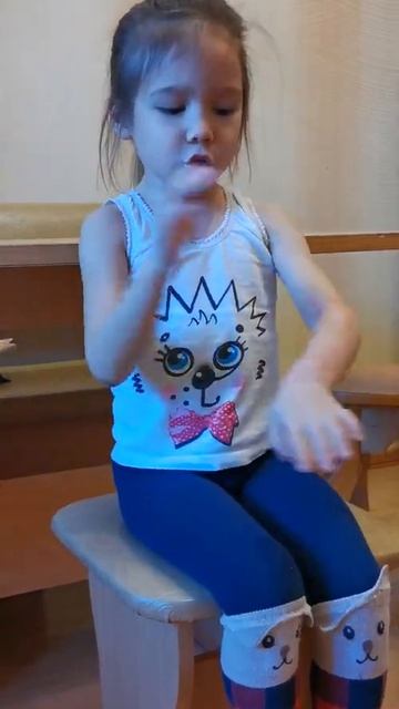 Если хочешь сидя петь. #shorts