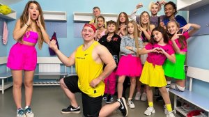 КАМИЛЬ ГОТОВИТ ПОДАРОК СВОЕЙ ДЕВУШКЕ!!! СВАДЬБА В КАМПУСЕ! НЕВЕСТА В УЖАСЕ!