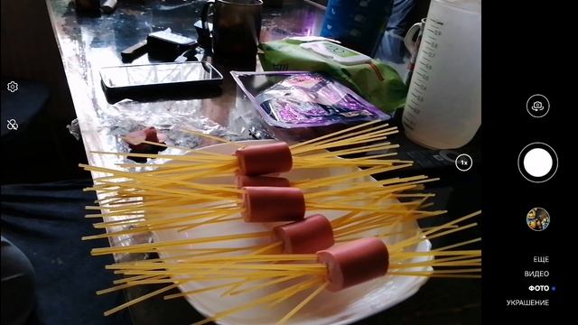 Видео как я сегодня сделал с мамой волосатые сосиски