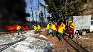 Няганские спасатели потушили условный лесной пожар