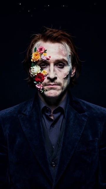 Слияние красоты и ужасов: изображение с цветами на лице #арт #красота #ужас