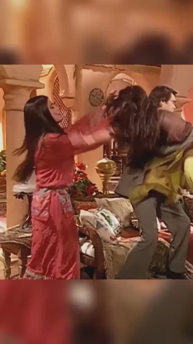 ЖАДИ VS РАНИЯ #КлонСериал #ЖадиИРания