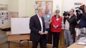 Бывший президент Болгарии Румен Радев проголосовал на парламентских выборах