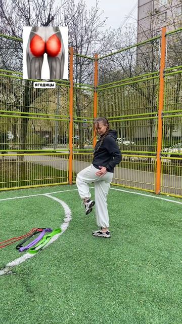 ТРЕНИРОВКА НА ВСЕ ТЕЛО С ОДНОЙ ФИТНЕС-РЕЗИНКОЙ 🔥🍑