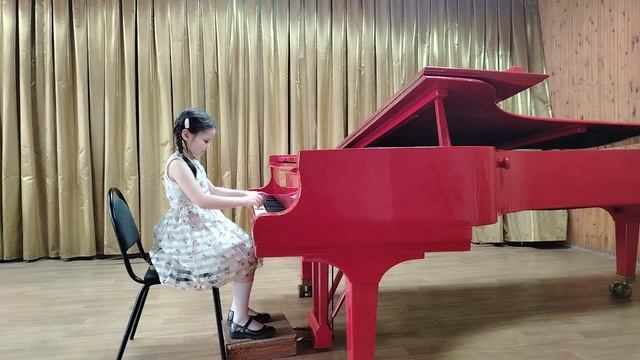 Чешская песня АННУШКА.  Л. Книппер ПОЛЮШКО ПОЛЕ. Исполняет Е. Лазаревич.