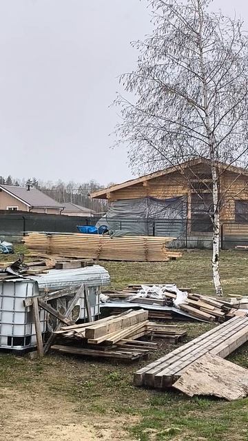 Ураганный ветер, жизнь в деревне