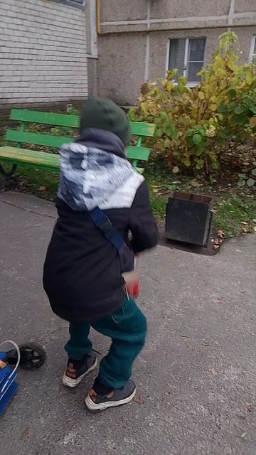 D3a6b782-57c0-44df-ae14-1e60b19778d6-1_all_1052.mp4