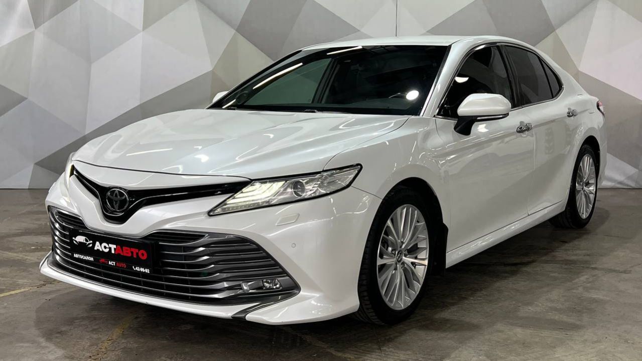 Toyota Camry '2018