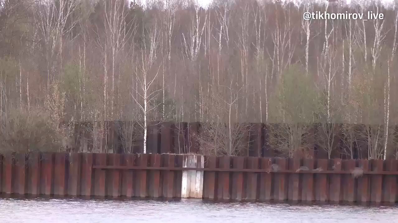 В Дубне возобновились работы по достройке защитной дамбы