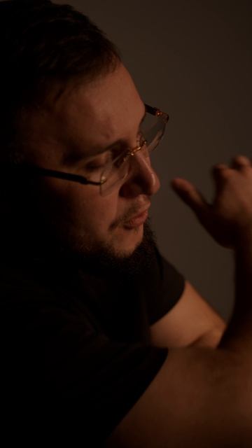 Артур Кунижев - А по улицам