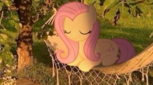 🥺":я вернулась:"❤️🩹(я снова с вами)✌🏽