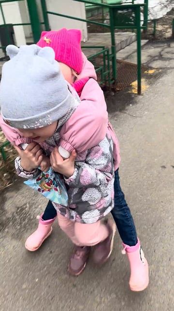 Вот как мы идём домой #ringlets #многодетнаясемья