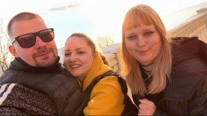 ВЛОГ !Алиса с нами ВСТРЕТИЛА закат на море  Кошка ест сюрпризы из магнита