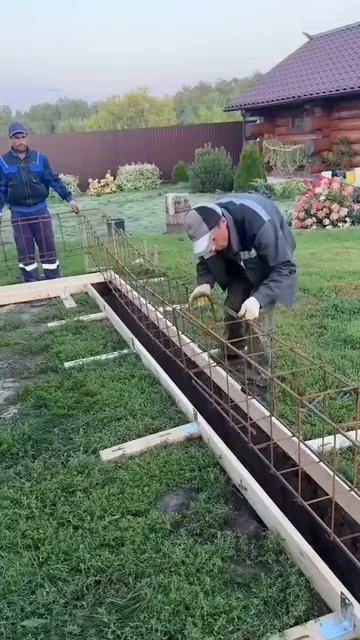 Заливка фундамента 👍

Полная инструкция