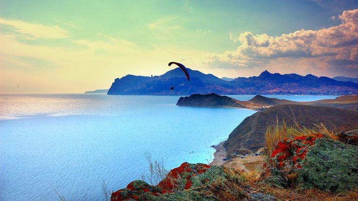 KISS ME - ALL IN - EVERET ALMOND - ОПТИМИСТИЧНАЯ