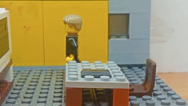 сериал (Брюс) 3 серия