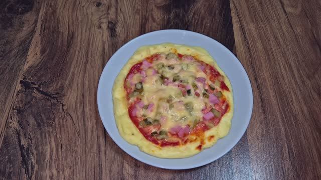 Ленивая пицца на творожном тесте