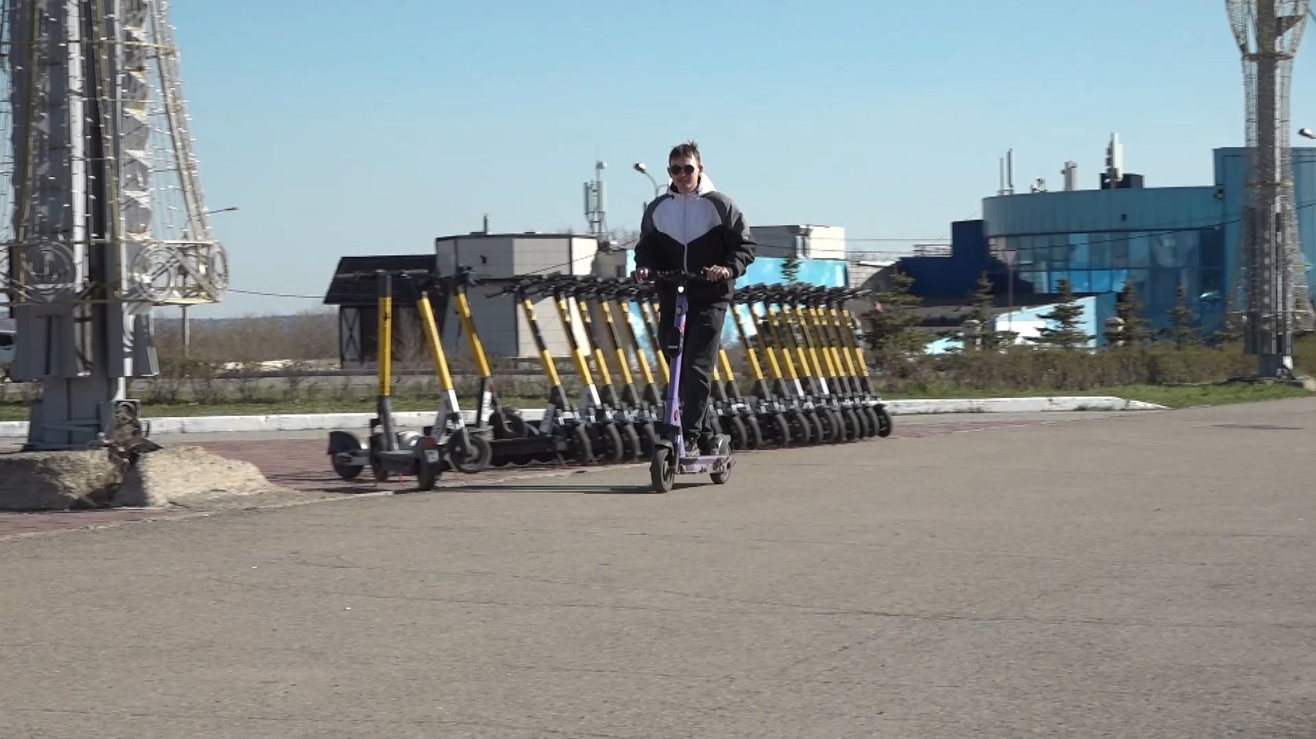 Время местное. Эфир: 20-04-2026 - Внимание, самокаты!