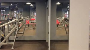 Зеркала для залов фитнеса и хореографии. Зеркала для танцевальных и спортивных залов.