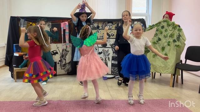 Спектакль на английском языке "Winnie the Witch". смотреть онлайн