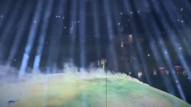 KANYE WEST  ЛЕОНТЬЕВ  -  ПОЛЕТ НА ДЕЛЬТАПЛАНЕ