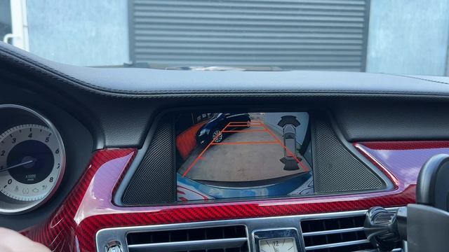 Mercedes Benz CLS.Камеры заднего и переднего вида