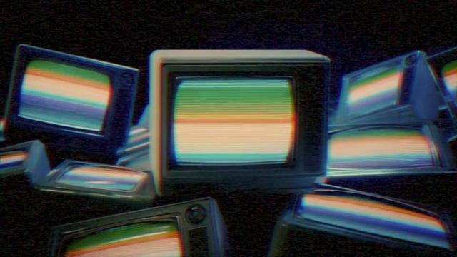 Midnight Channel Surfer ⧸ 80s 90s Retro