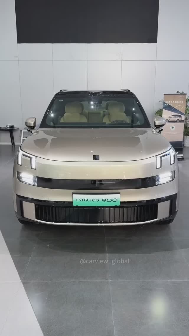 Lynk & Co 900 2026