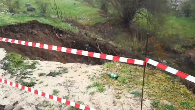 Ополозни после дождя в горах Дагестана в горах Табасарананского района тоже ополозни вомногих селах