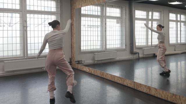 Разогрев и современный танец