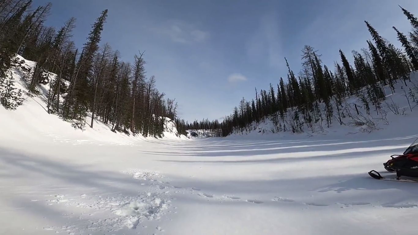 Рыбалка на реке. Зима в апреле! Все в шоке!!!