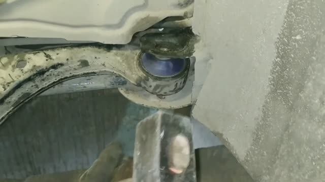 Замена саленблоков переднего рычага на киа церато 2.