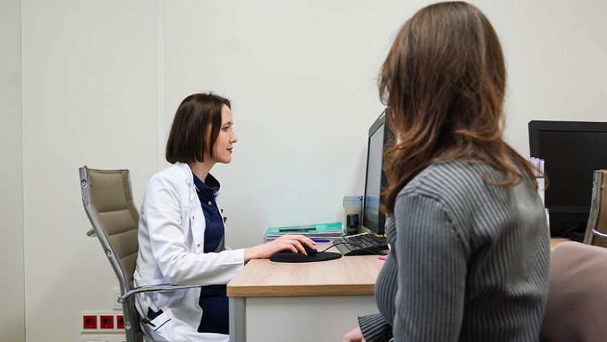 Миронов предложил уменьшить пенсионный стаж врачей