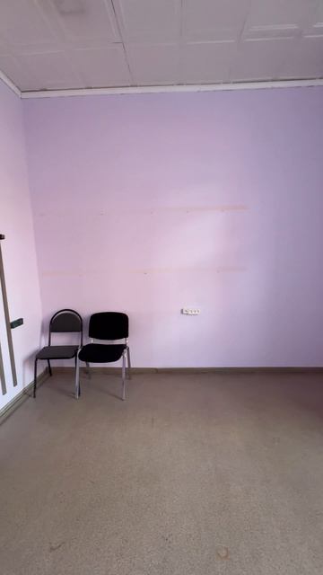 Бизнес-центр «МИР». Кабинет 104А, 21 квадрат, имеется мокрая точка, косметический ремонт