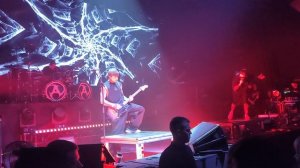 В глазах моя жизнь.