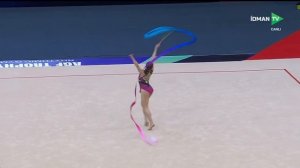 Выступление Стиляны Николовой на кубке мира 2026 с лентой