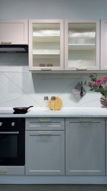 Kukhnia-barselona-mebel-biudzhetnaiakukhnia-obzorkukhni-kitchen--shorts-2160-ytshorts.savetube.me